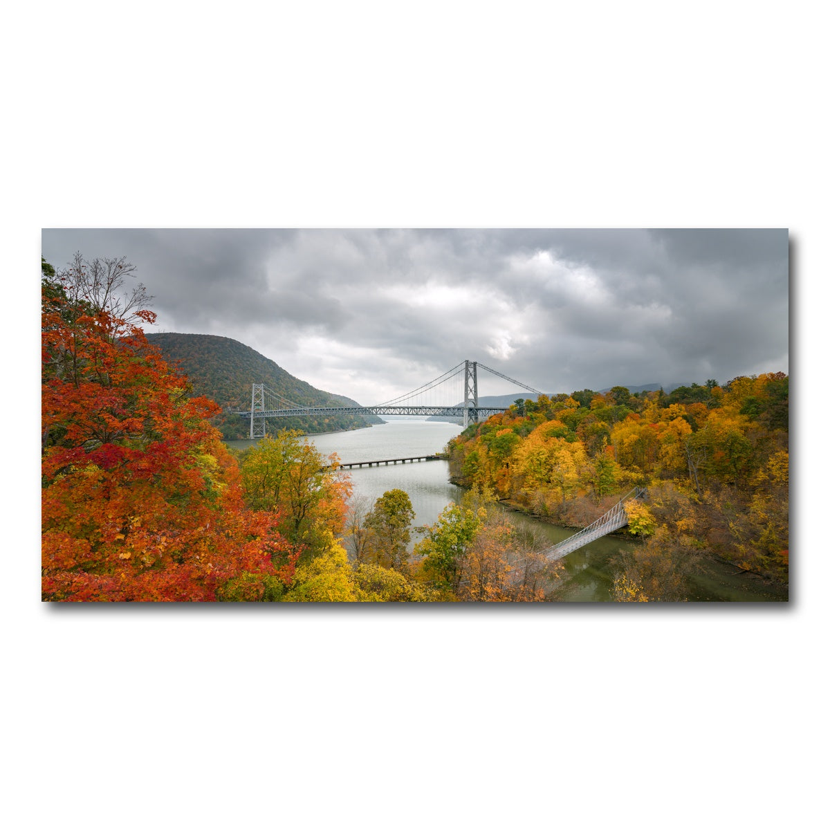 AUTO-MOCKUP WHITE | Bear mountain | 1 Piece | Gallery Wrap Canvas | group=2x1