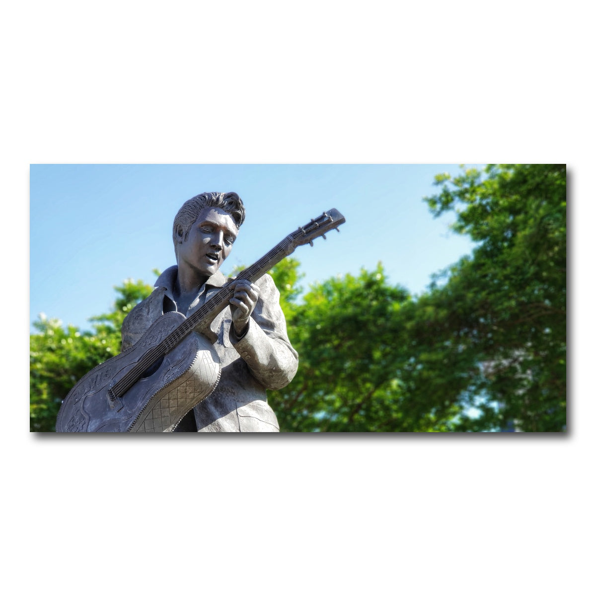 AUTO-MOCKUP WHITE | Elvis Presley Downtown Memphis | 1 Piece | Gallery Wrap Canvas | group=2x1