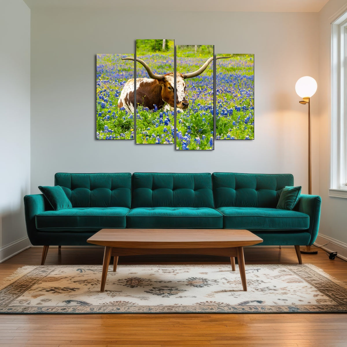 AUTO-MOCKUP ROOM | Texas longhorn bull