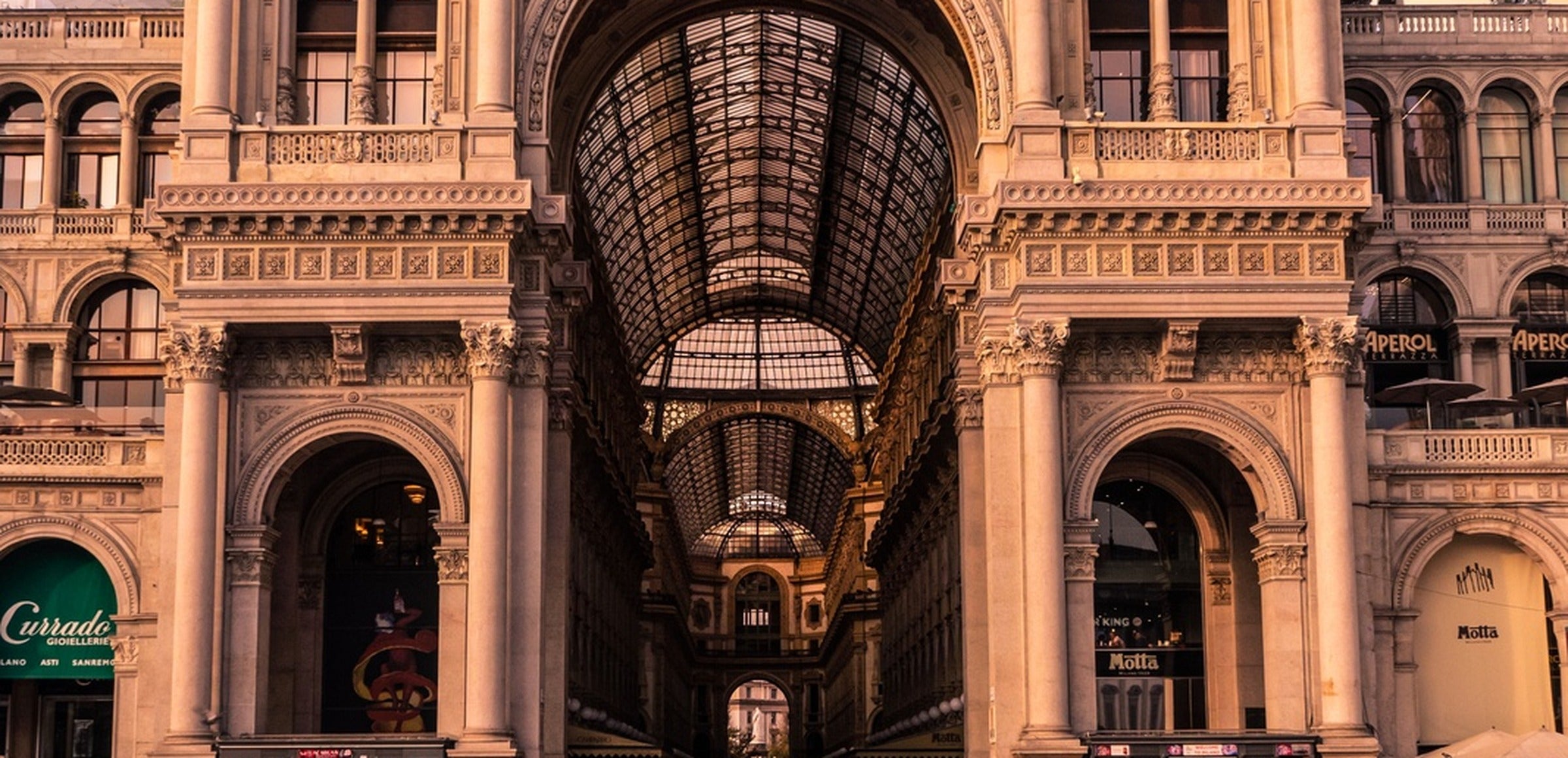 Stefano Baltieri collection hero - Galleria Vittorio Emanuele II Milano