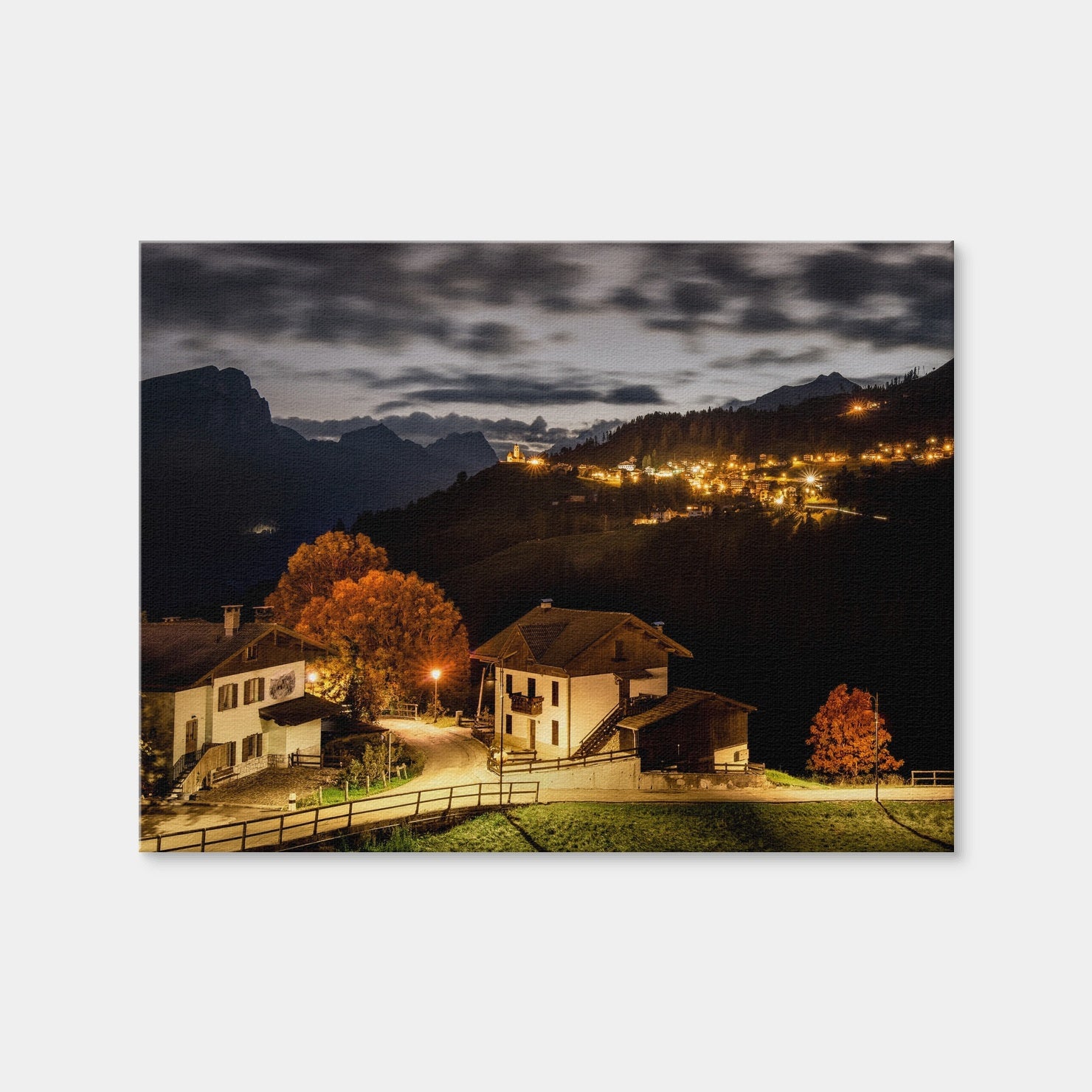 AUTO-MOCKUP WHITE | Colle Santa Lucia | 1 Piece | Gallery Wrap Canvas | group=4x3