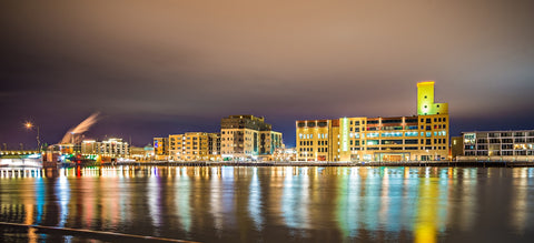 Green Bay city skyline Wall Art