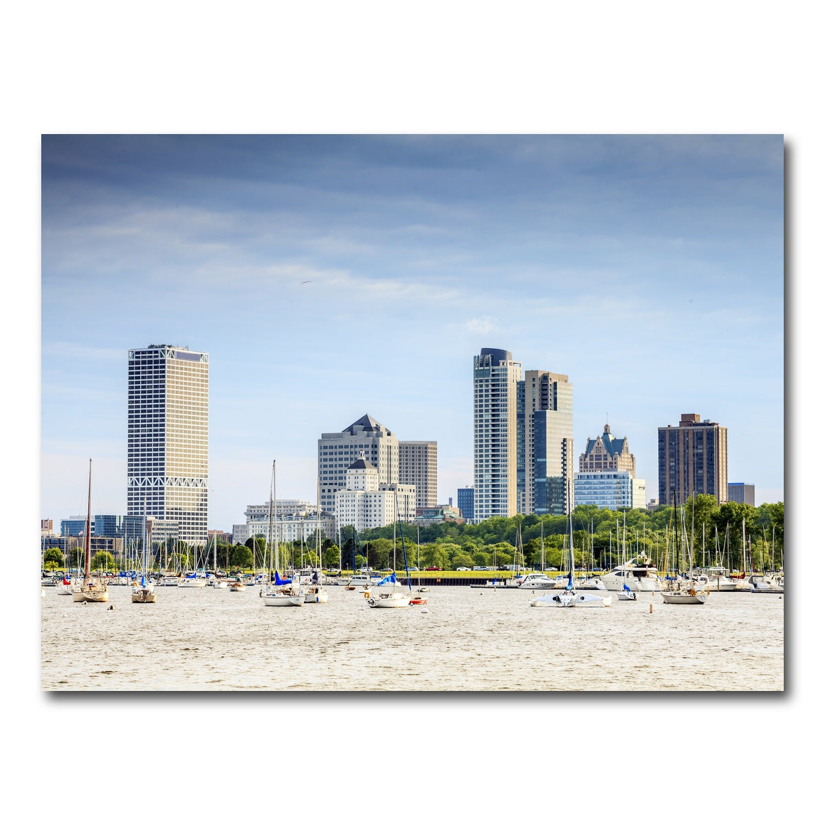 AUTO-MOCKUP WHITE | Milwaukee skyline day | 1 Piece | Gallery Wrap Canvas | group=4x3