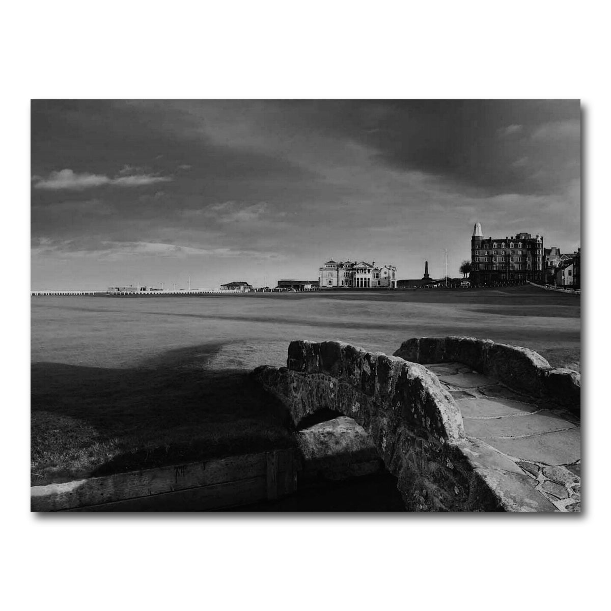 AUTO-MOCKUP WHITE | St. Andrews Old Course Grayscale | 1 Piece | Gallery Wrap Canvas | group=4x3