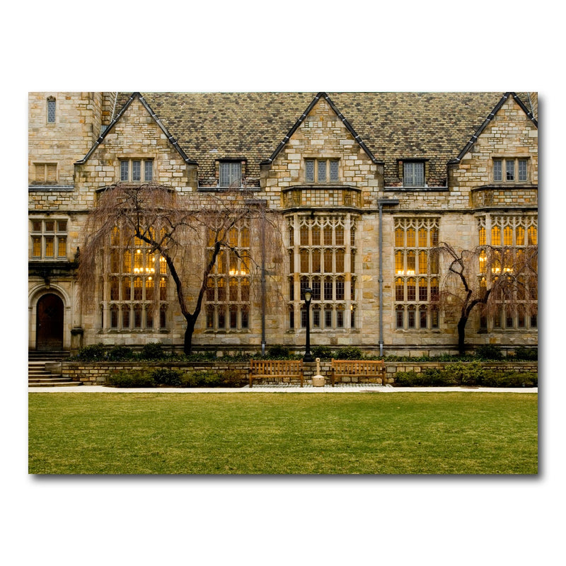 AUTO-MOCKUP WHITE | Yale University | 1 Piece | Gallery Wrap Canvas | group=4x3